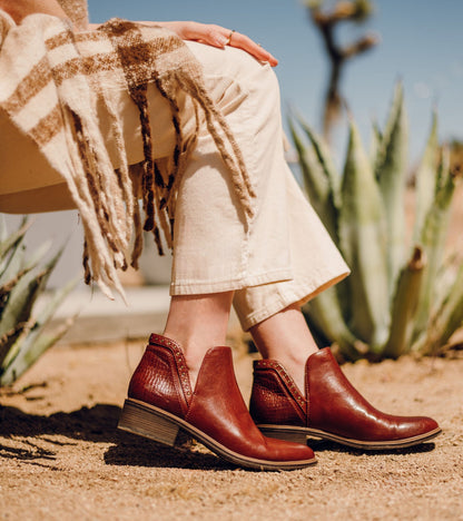 Avril Ankle Bootie Mahogany - Women