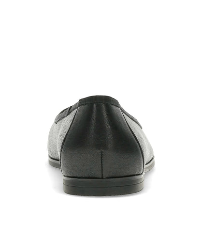 Tania Casual Flat Black - Women