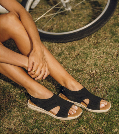 Duffy Slip On Sandal Black - Women